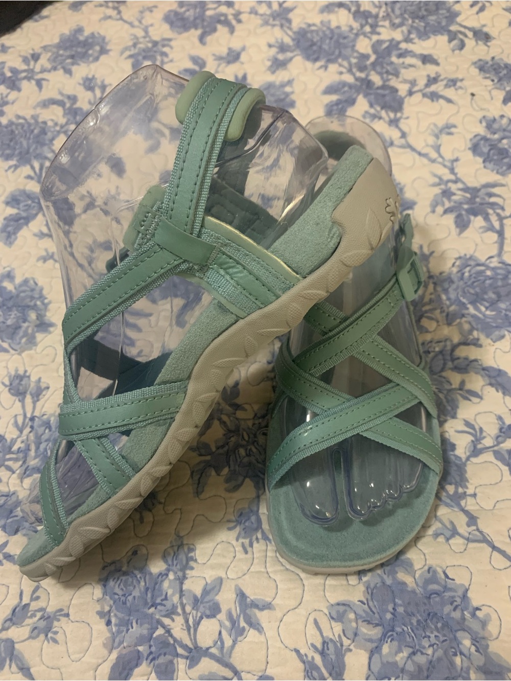 Merrell strappy activewear sandals